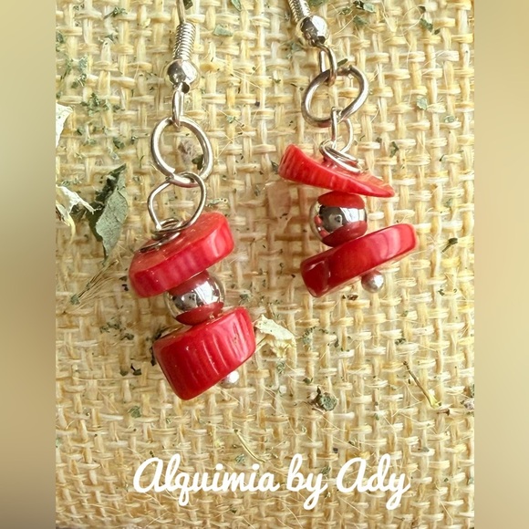 Coral dangling earrings - Picture 1 of 1